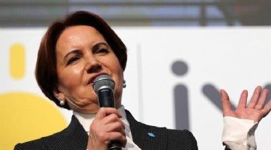 Kılıçdaroğlu HDP ile kolkola miting yaparken Akşener PKK'nın silahlı örgüt olduğunu söyledi