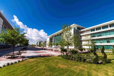 KTO Karatay, Is Sagligi Ve Güvenligi Yönetim Sistemi Belgesi Alan Ilk Üniversite