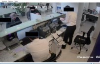 Siber polisten 40 ilde dev dolandırıcılık operasyon: 180 gözaltı