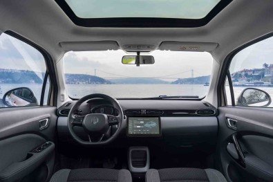 Türkiye'de Elektrikli Otomobil Satisi 5 Kat Artti, Küresel Devler Siraya Girdi