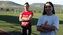 Kilisli Atlet, Futbol Sahasinda Antrenman Yaparak Cirit Atmada Türkiye Sampiyonu Oldu Haberi