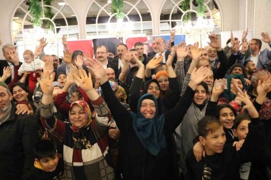 Bakan Mus'tan Roman Vatandaslara Göbek Attiran Müjde