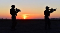 MILLI SAVUNMA BAKANı - MSB sıcak gelişmeyi duyurdu! 3 terörist daha PKK'dan kaçarak teslim oldu
