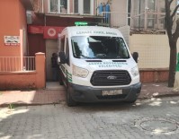 Esinin Yegeni Tarafindan Öldürülen 2 Çocuk Annesinin Cenazesi Adli Tiptan Alindi