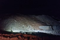 Soma'da Yer Üstü Maden Ocaginda Göçük Açiklamasi 1 Ölü, 3 Yarali
