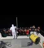 Ayvacik Açiklarinda 54 Kaçak Göçmen Yakalandi