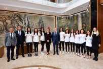 Gaziantep, Tarihinde Ilk Kez Voleybol 'Da Türkiye Finallerinde Yarisacak Haberi