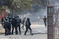 Senegal'de Muhalefet Liderine Hapis Cezasi Verilmesi Sonrasi Sokaklar Karisti