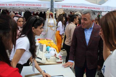 Sirnakli Kursiyerler Yil Boyunca Yaptiklari Eserleri Begeniye Sundu