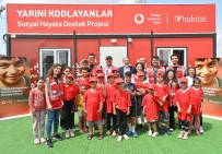 'Yarini Kodlayanlar Sosyal Hayata Destek' Projesinde Ikinci Konteyner Sinif Kahramanmaras'ta Açildi