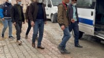 Zeytinburnu'nda kaçak göçmen operasyonu: 104 kişi yakalandı