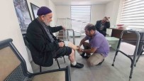 1967 Yilinda Gazi Olan Adama 77 Yasinda Protez Bacak Takildi Haberi