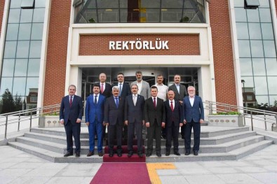 Bati Karadeniz Üniversitesi Rektörleri Bilecik'te Bir Araya Geldi