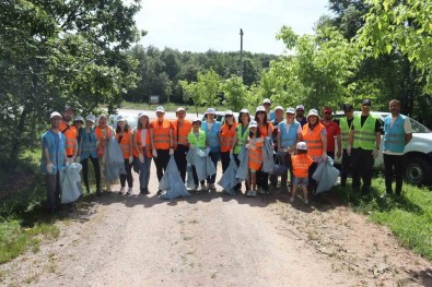Daha Temiz Bir Çevre Için 525 Kilo Çöp Topladilar