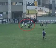 Amatör Maçta Tekmeler Havada Uçustu