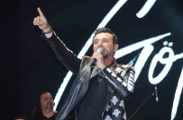 Gökhan Tepe Tekirdag'da Konser Verdi