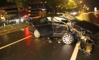 Kayseri'de Agaca Çarpan Otomobilin Motoru Karsi Seride Uçtu Açiklamasi 2 Agir Yarali