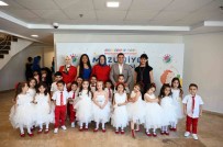 Kepez'in Nasreddin Hoca Kreslerinde Mezuniyet Sevinci