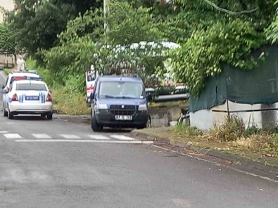 35 Yasindaki Adam Evinde Ölü Bulundu
