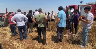 Araziye Mercek Düzenegi Kurdular 50 Dönümlük Ekili Tarla Küle Döndü