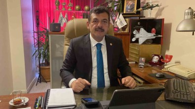 Avci, '2,5 Km Yolun Asfaltlamasina Baslayacagiz'