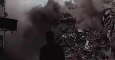Diyarbakır'da 7 katlı bina yıkım sırasında çöktü