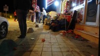 Freni Bosalan Park Halindeki Servis Midibüsü Markete Daldi