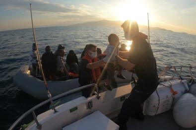 Ölüme Yolculukta Bebek De Kurtarildi