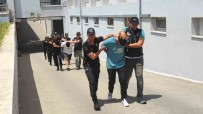Uyusturucu Sattigi Öne Sürülen 5 Zanli Tutuklandi