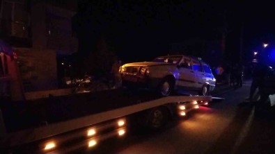 Çorum'da Iki Otomobil Çarpisti Açiklamasi 1 Yarali