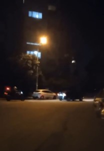 Polisin 'Dur' Ihtarina Uymayan Ehliyetsiz Sürücü, Sahin Timleri'nin Kurt Kapani Taktigiyle Neye Ugradigini Sasirdi