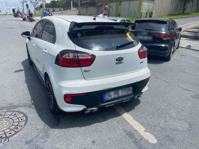 Trafikte Tehlikeli Hareketler Sergileyen 5 Sahsa Para Cezasi Yagdi