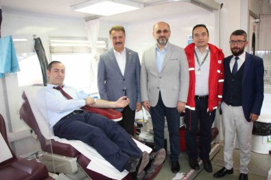 5555 Ünite Hedefli Kan Bagisi Kampanyasi Bugün Basladi