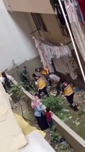 Hirsizlik Için 5 Katli Binanin Çatisina Çikti, Metrelerce Yüksekten Asagi Düstü