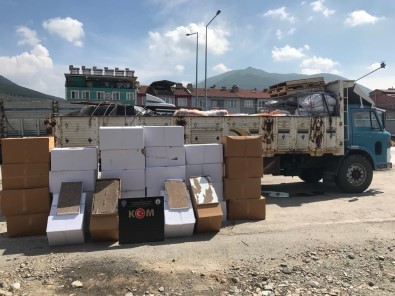 Polis 500 Bin Adet Doldurulmus Makaron Ele Geçirdi