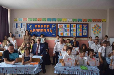 Aksu'da 15 Bin 730 Ögrenci Karne Sevinci Yasadi