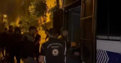 Çifte operasyonda 96 kaçak göçmene gözaltı…