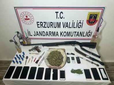 Jandarmadan Dev Uyusturucu Operasyonu