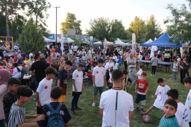 Birecik'te Gençlik Festivali