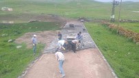 Digor'da Köylere Kilit Parke Tas Yol Yapiliyor