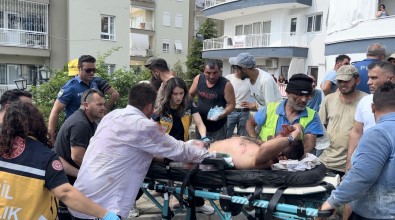 Insaatçilar Arasinda Sopali Kavga Açiklamasi 1'I Agir 5 Yarali