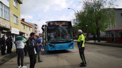 Erzurum'da Iki Otobüs Çarpisti Açiklamasi 12 Yarali