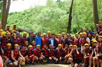 Masa Tenisi Için Geldiler Rafting Yaptilar