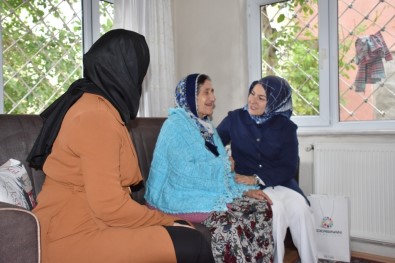 Baskanin Esi Fatma Çolakbayrakdar, 'Gönül Kazan'i Ile Gönülleri Kazanmaya Devam Ediyor