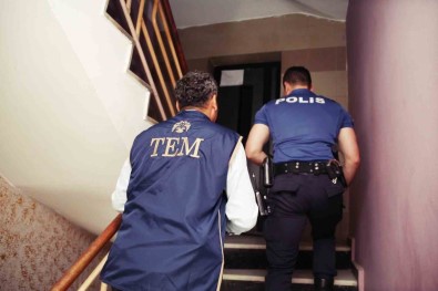 Emniyet 'Huzur 03' Uygulamasiyla Asayisi Sagliyor