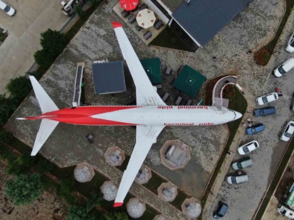 Trabzon'da pistten çıkan uçağın son hali görenleri şaşırtıyor