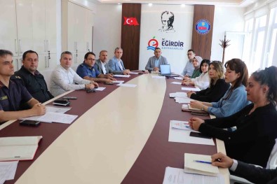 Egirdir'de Kadina Yönelik Siddetle Mücadele Toplantisi