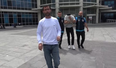 Depremzedenin 500 Bin Lirasini Çalan Hirsizlik Süphelisinin Yakini Gazetecilere Saldirdi