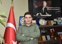 LGS Türkiye Birincisi Basarisini Depremde Ölen Arkadaslarina Armagan Etti