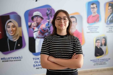 LGS Türkiye Birincisi Ihlas Koleji'nden Çikti